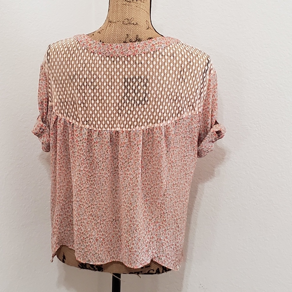 Hazel semi sheer lacy inset floral print top arm cuff detail XS - Picture 3 of 8